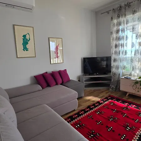 Dean's - 2 Bedroom Bellavista In Durres