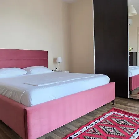 Dean's - 2 Bedroom Bellavista In * Durrës